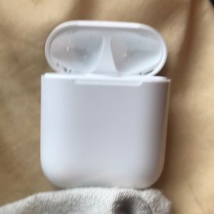 EarPods case